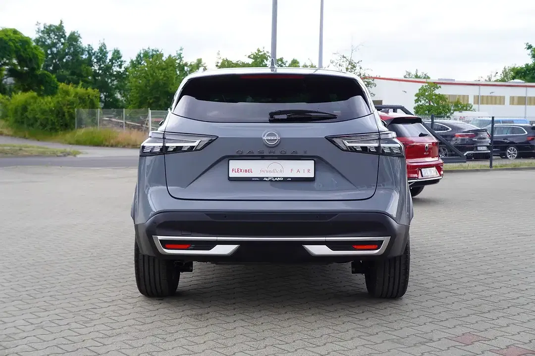Nissan Qashqai - Thumbnail 6