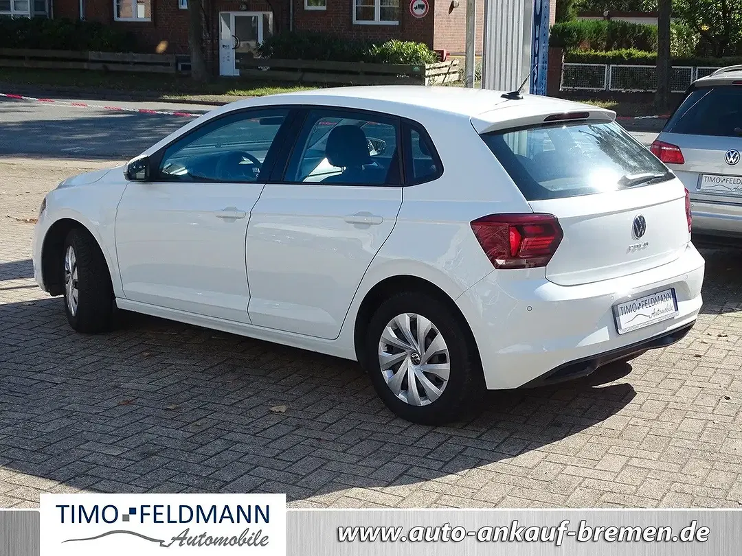 Volkswagen Polo - Thumbnail 3
