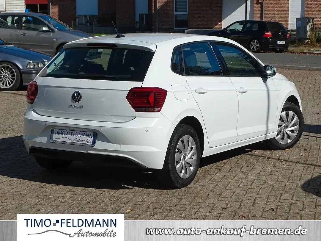 Volkswagen Polo - Thumbnail 4