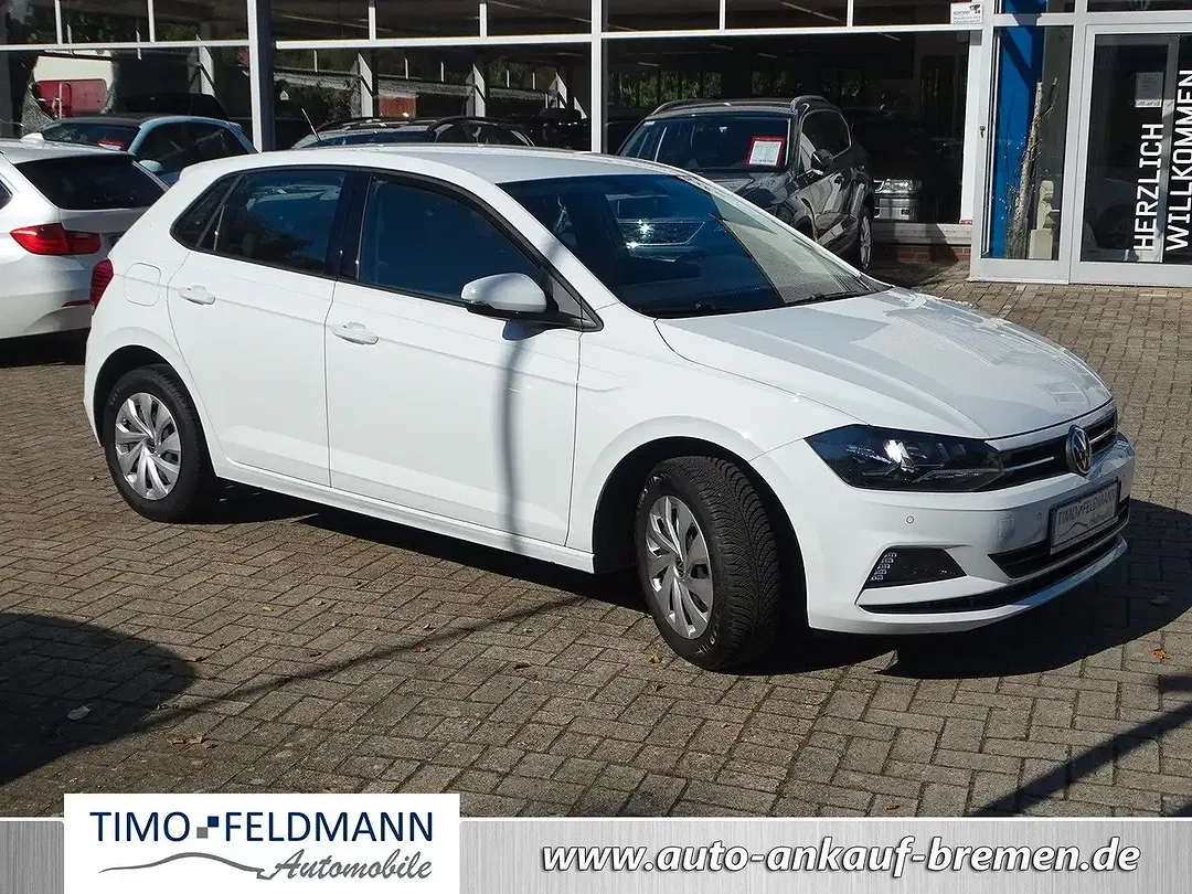 Volkswagen Polo - Thumbnail 6