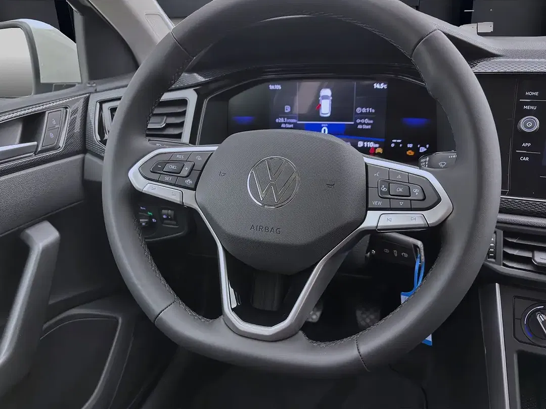 Volkswagen Polo - Thumbnail 12