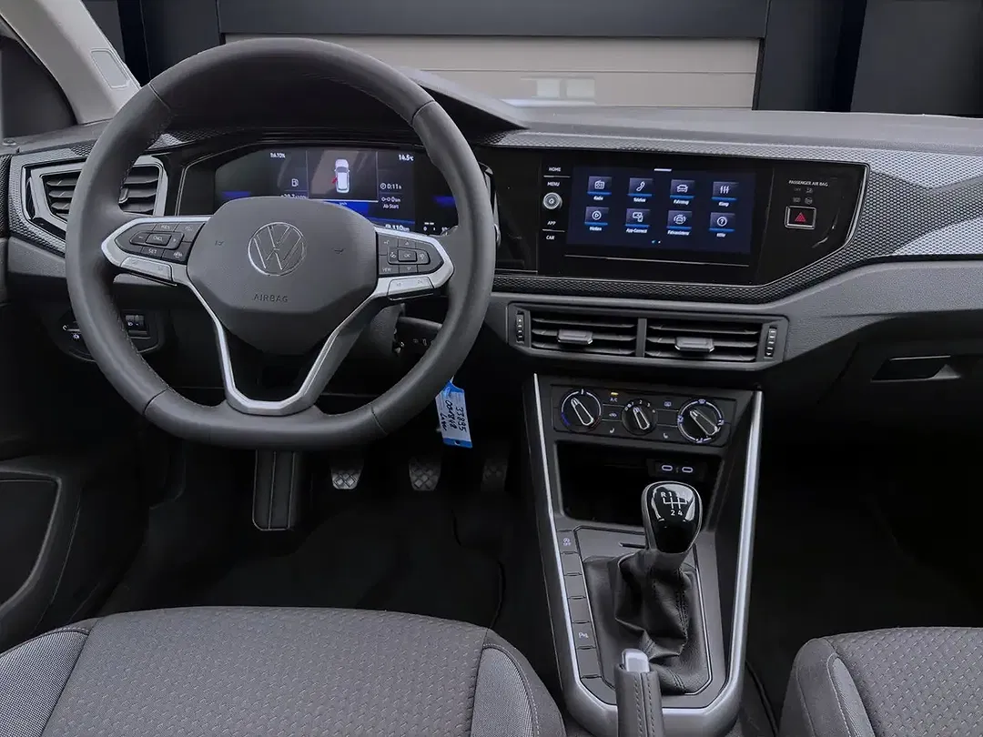 Volkswagen Polo - Thumbnail 14