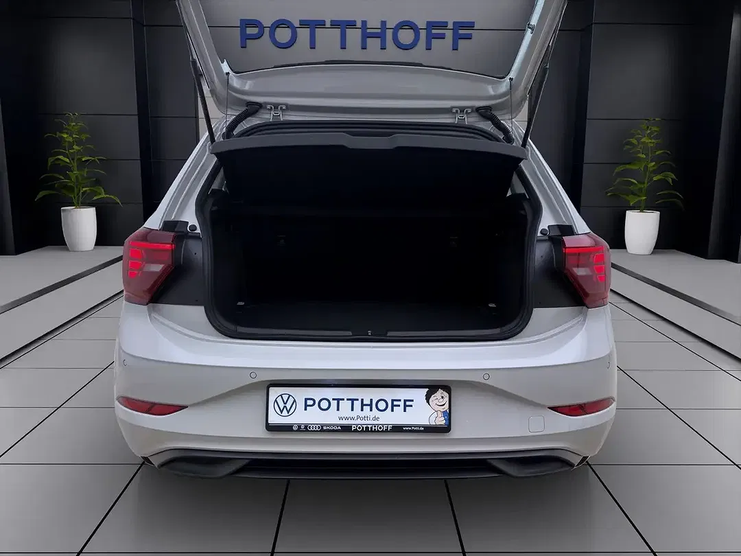 Volkswagen Polo - Thumbnail 5
