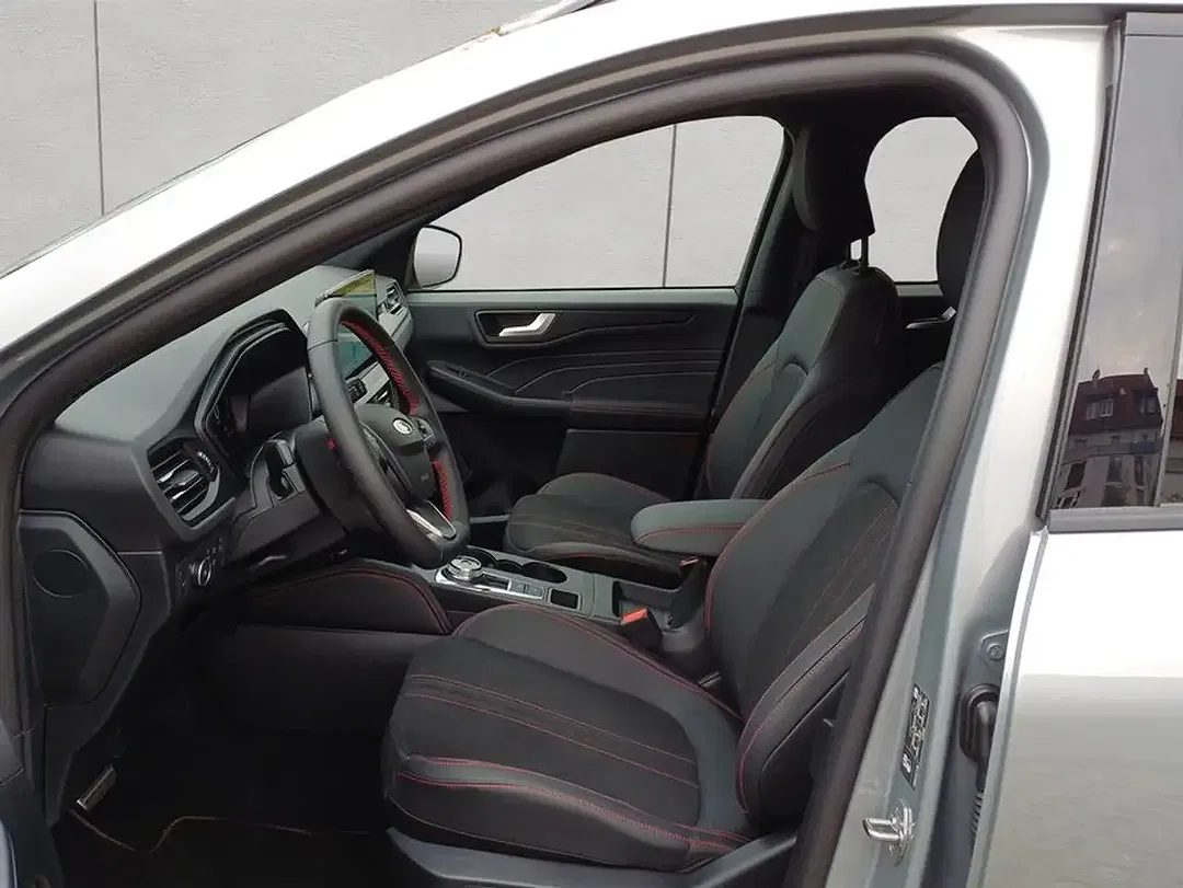 Ford Kuga - Thumbnail 10