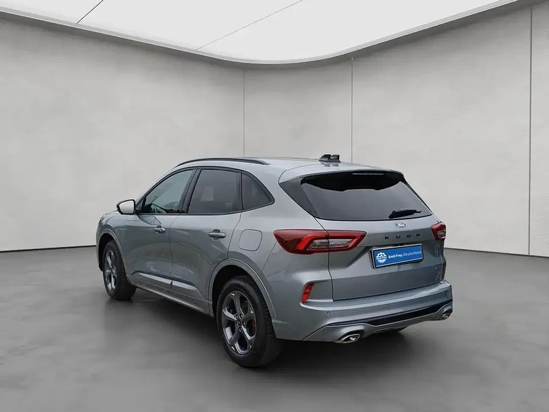 Ford Kuga - Thumbnail 3