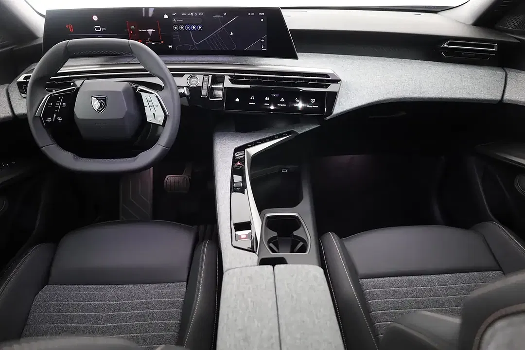 Peugeot 3008 - Thumbnail 9