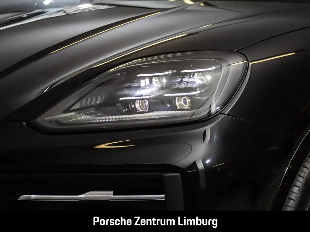 Porsche Cayenne - Thumbnail 11