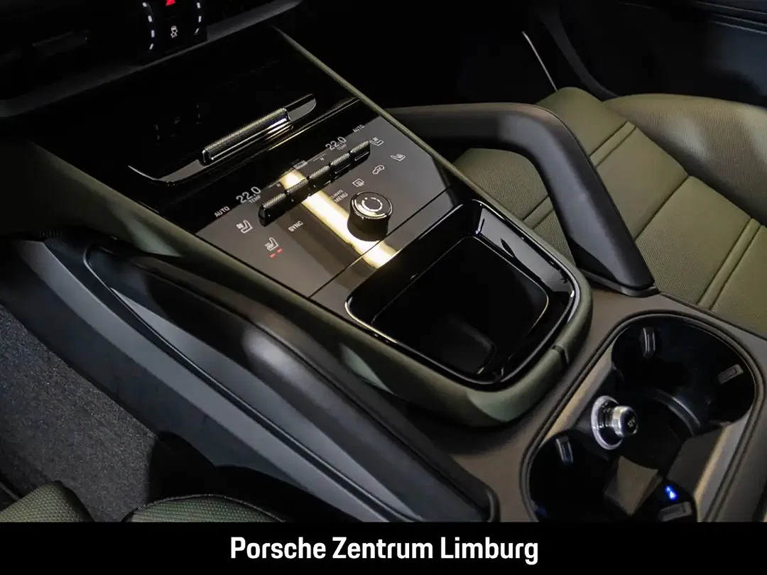 Porsche Cayenne - Thumbnail 15