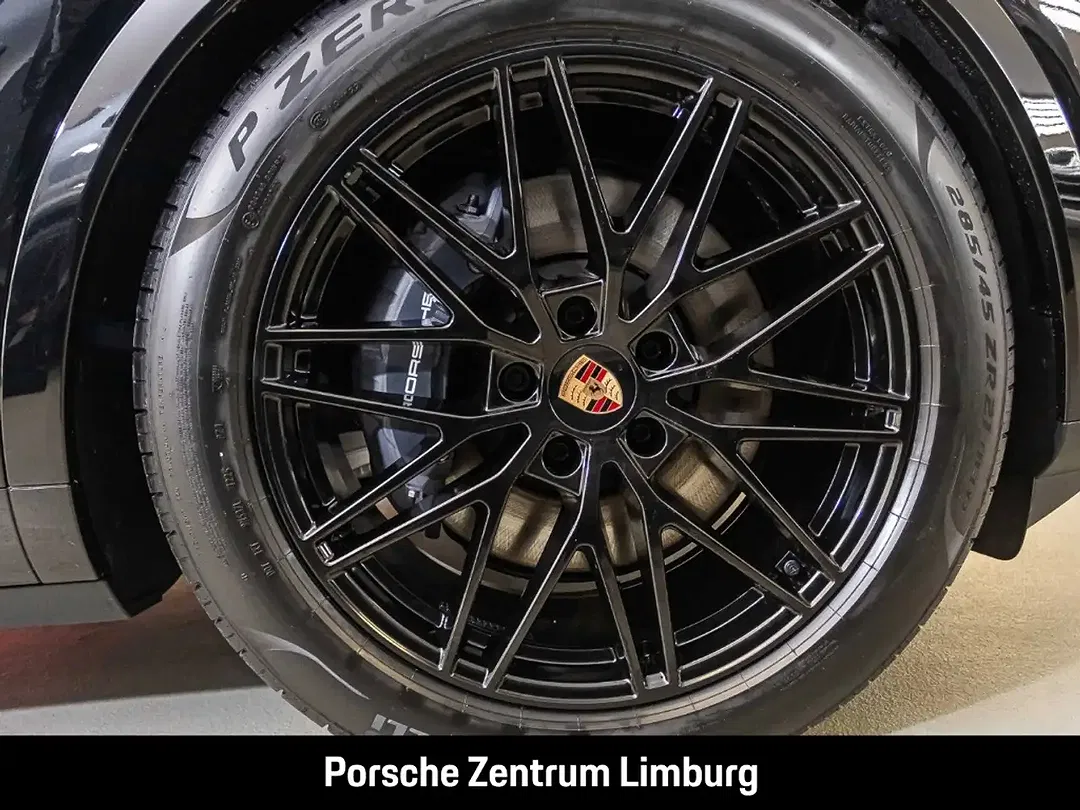 Porsche Cayenne - Thumbnail 9