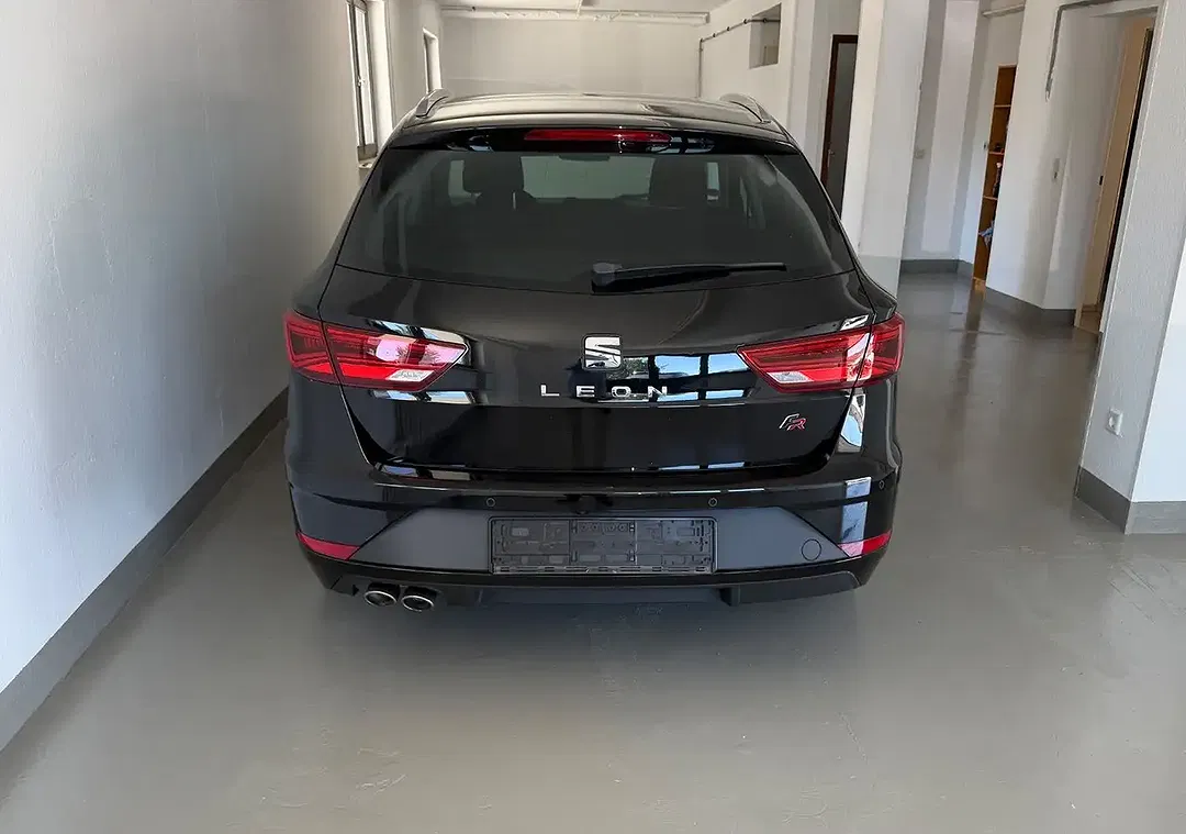 SEAT Leon - Thumbnail 10