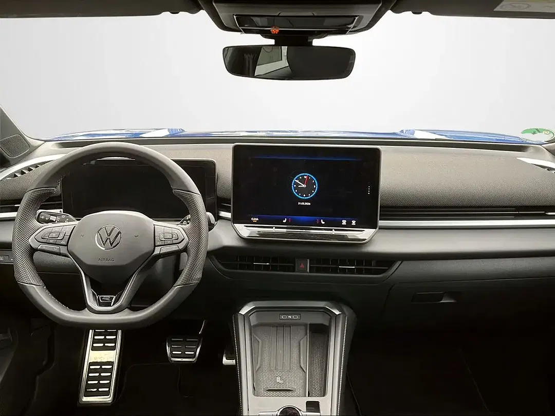 Volkswagen T-Roc - Thumbnail 9