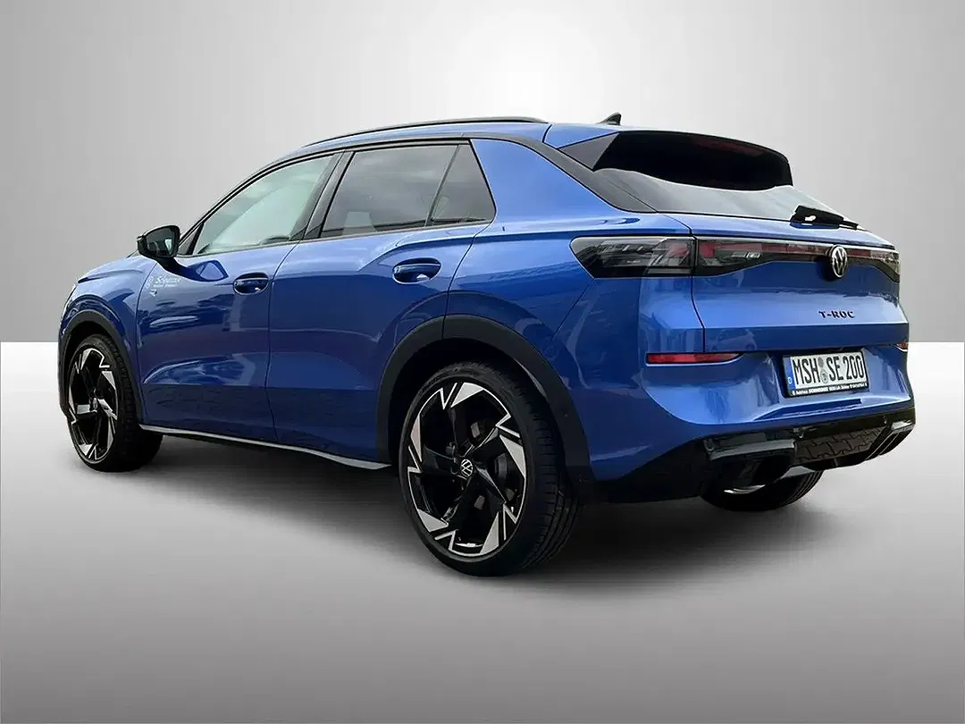 Volkswagen T-Roc - Thumbnail 2
