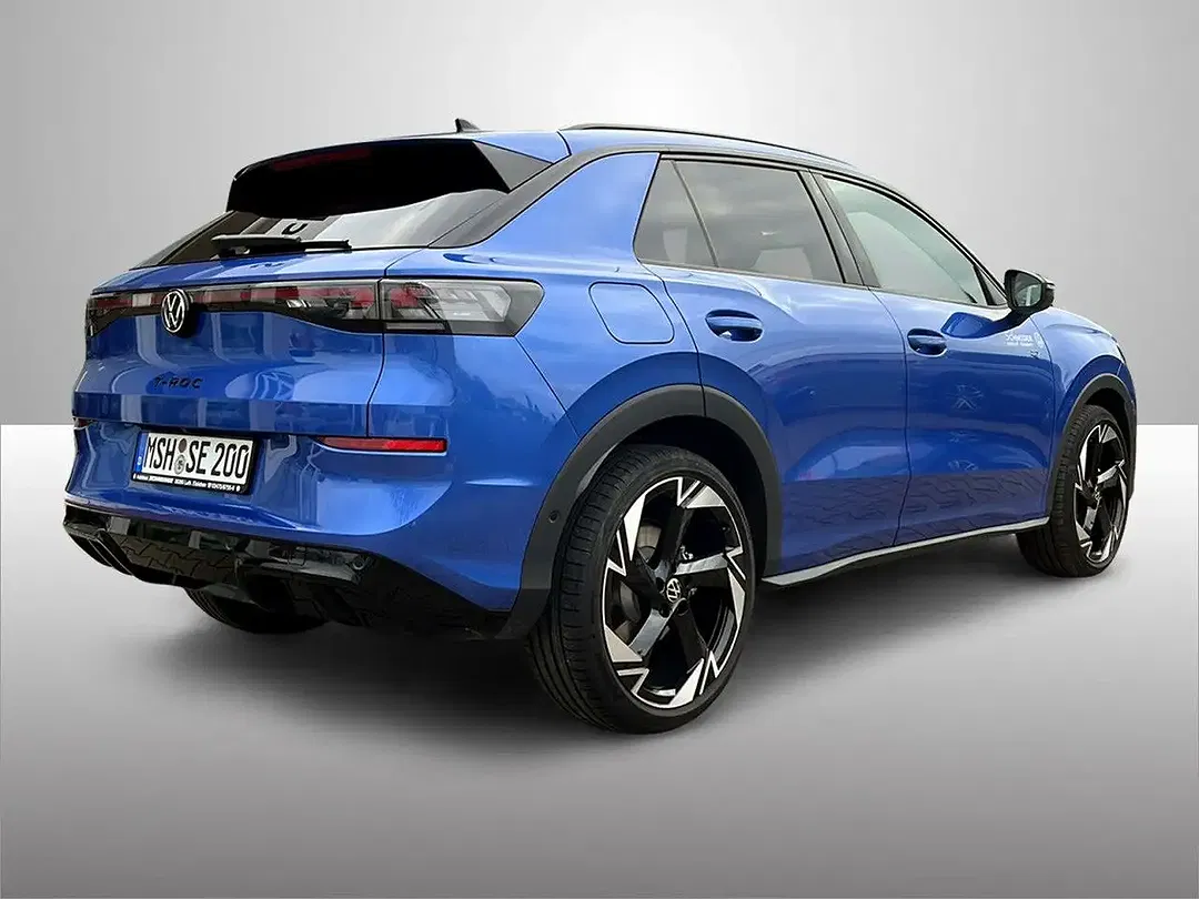 Volkswagen T-Roc - Thumbnail 4