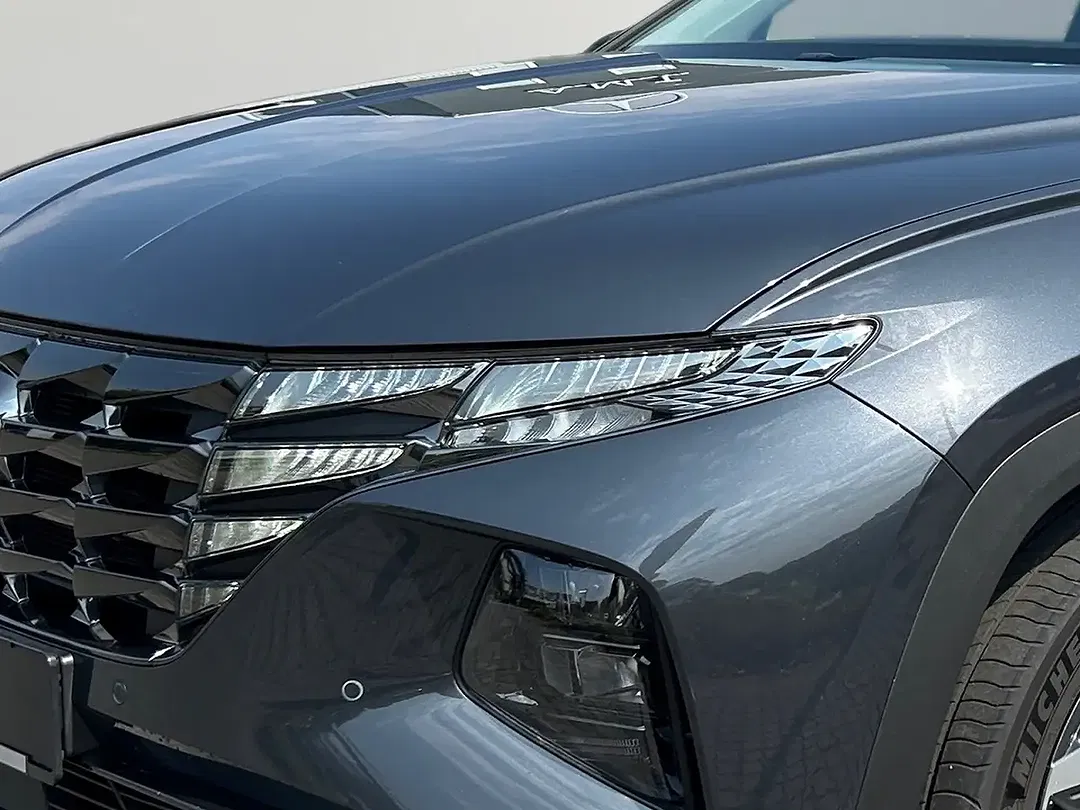 Hyundai TUCSON - Thumbnail 5