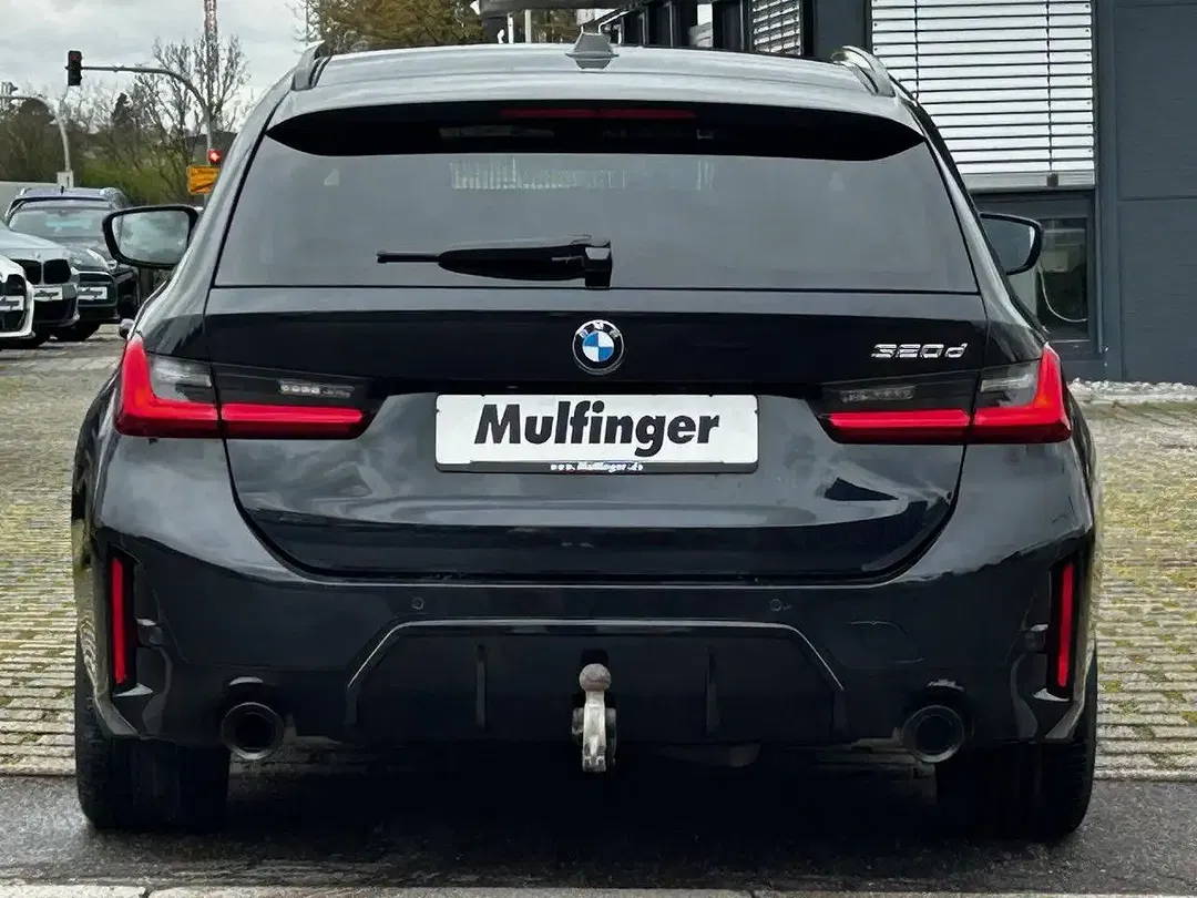 BMW 320 - Thumbnail 6