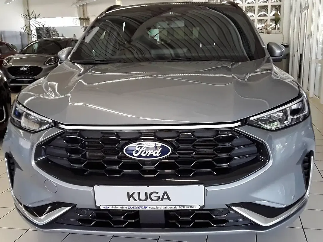 Ford Kuga - Thumbnail 4