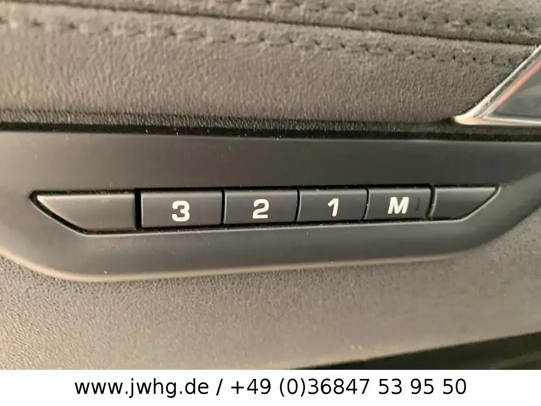 Land Rover Discovery Sport - Thumbnail 11