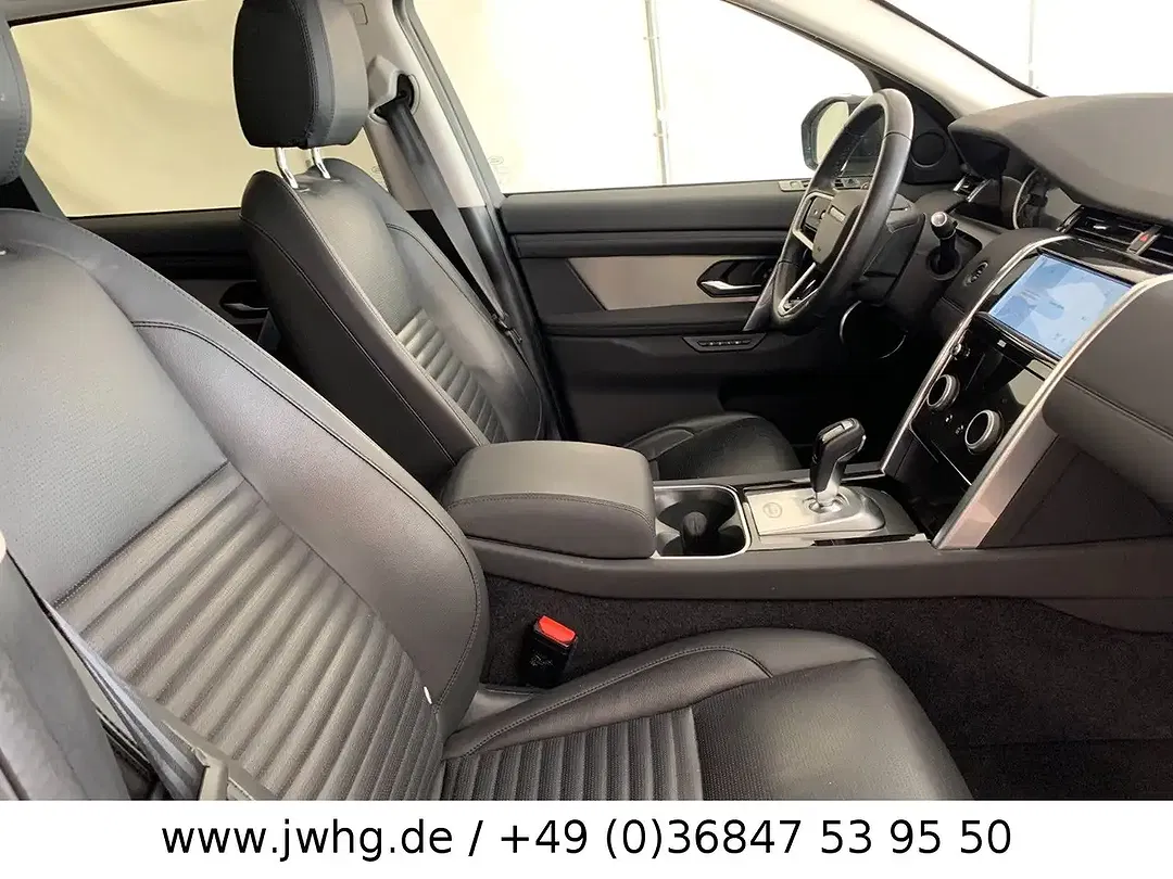 Land Rover Discovery Sport - Thumbnail 3