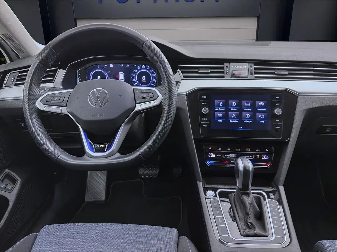 Volkswagen Passat Variant - Thumbnail 7
