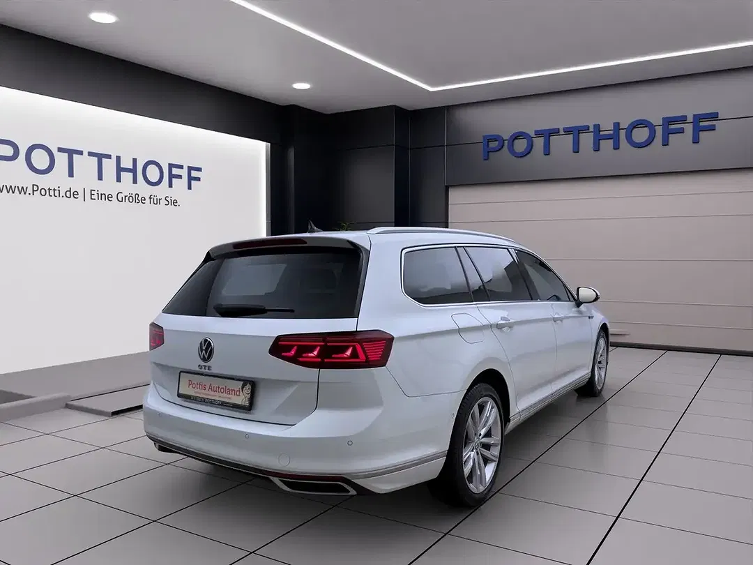 Volkswagen Passat Variant - Thumbnail 3