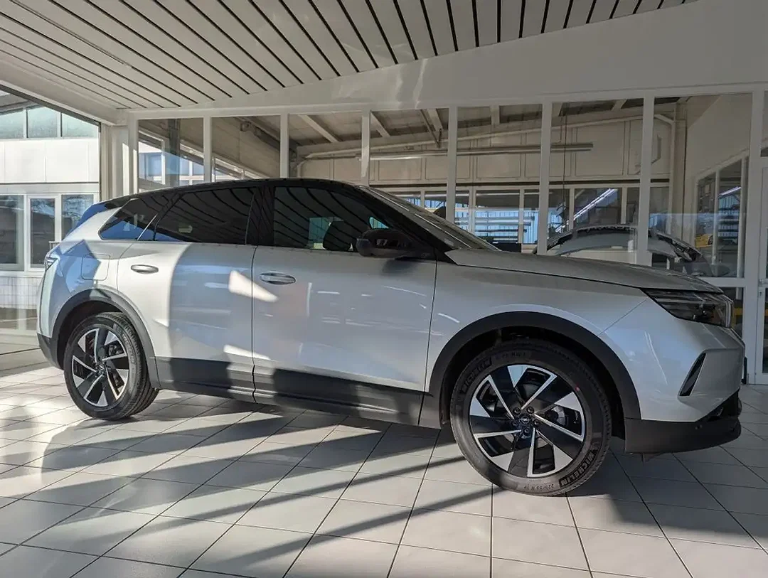 Opel Grandland - Afbeelding 1