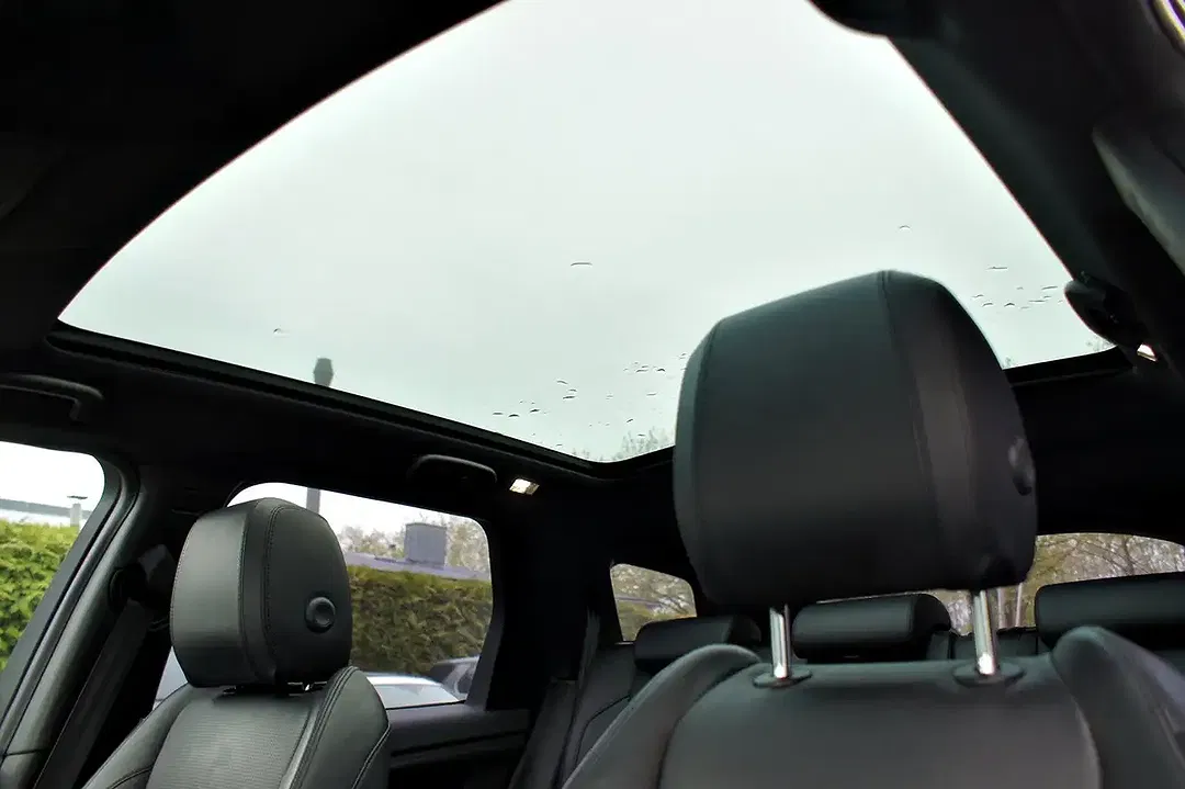 Land Rover Discovery Sport - Thumbnail 12