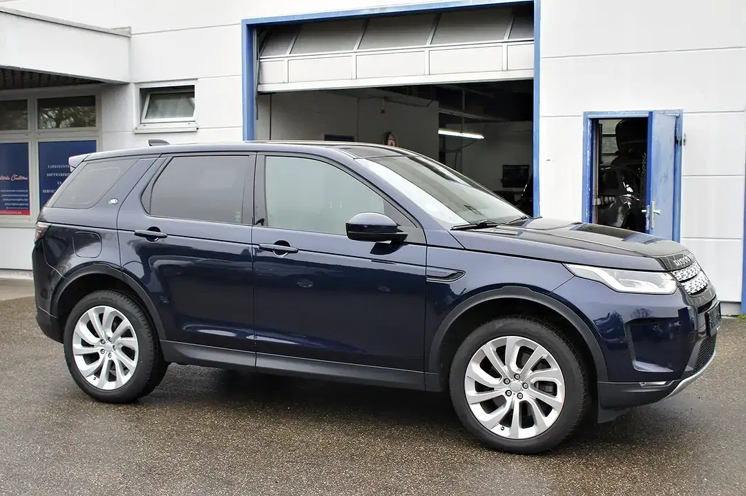 Land Rover Discovery Sport - Thumbnail 5