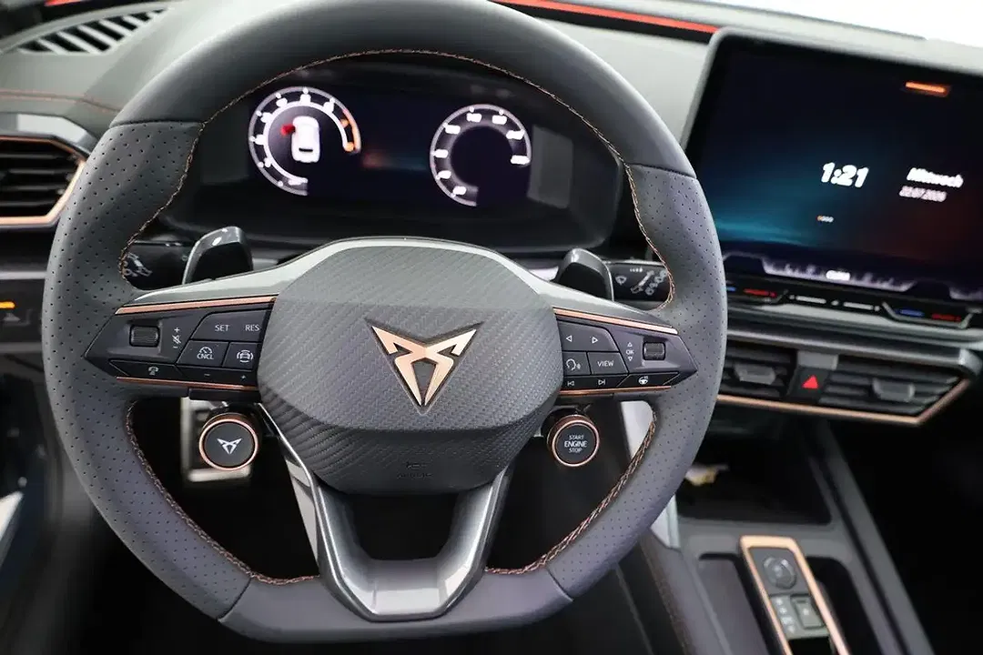 CUPRA Leon - Thumbnail 6