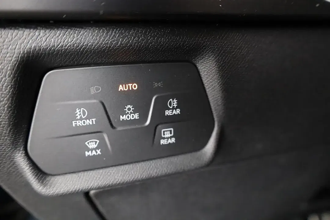 CUPRA Leon - Thumbnail 8