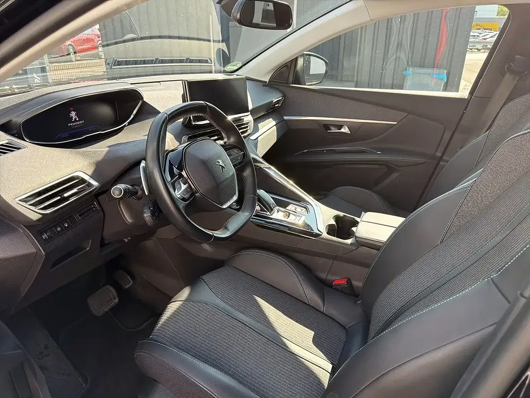 Peugeot 3008 - Thumbnail 6