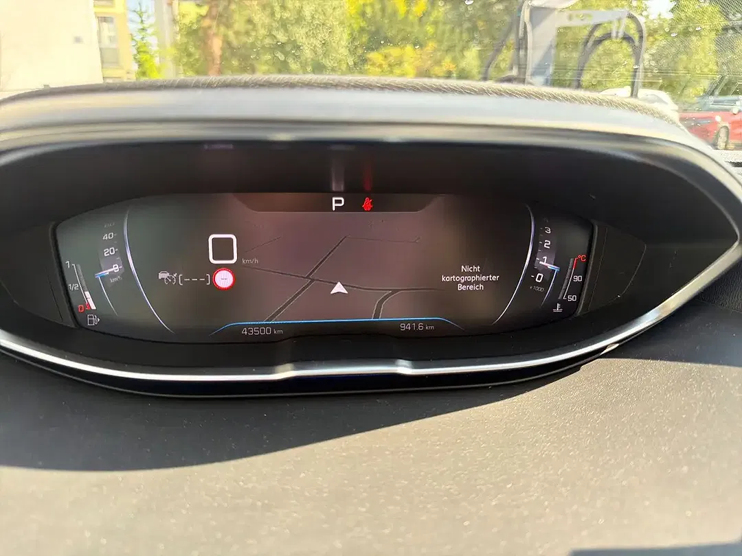 Peugeot 3008 - Thumbnail 7