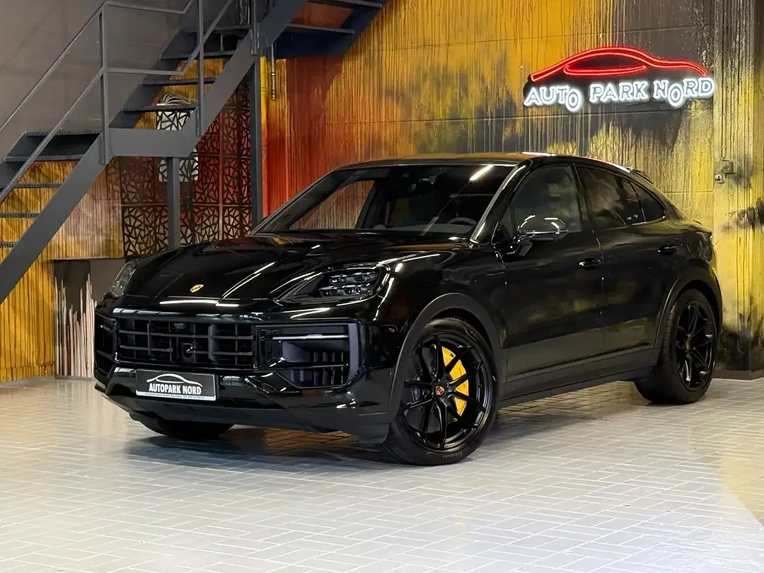 Porsche Cayenne - Thumbnail 1