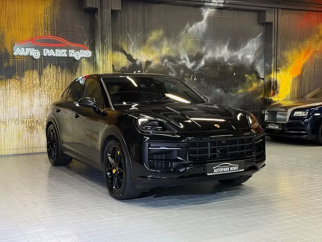 Porsche Cayenne - Thumbnail 9