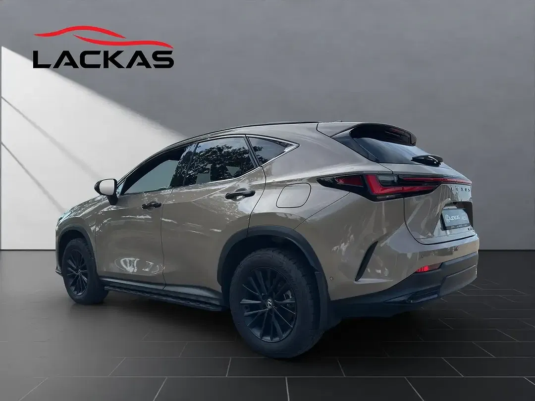 Lexus NX 350h - Thumbnail 3