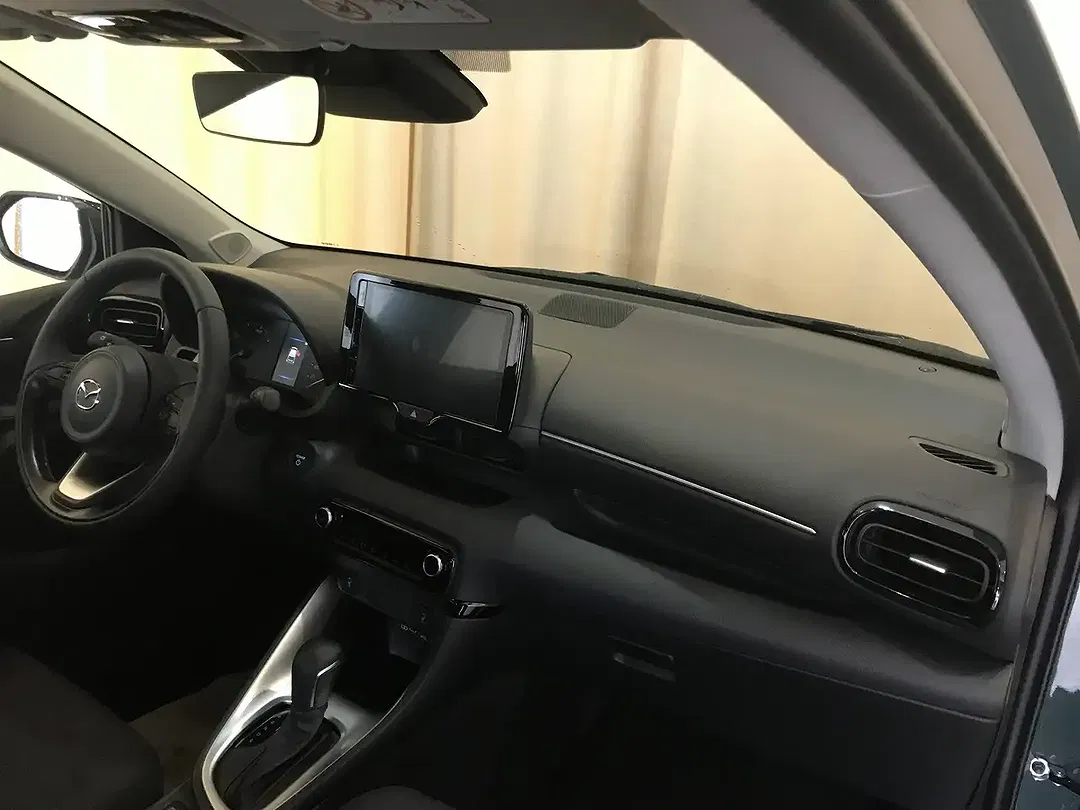 Mazda 2 - Thumbnail 12