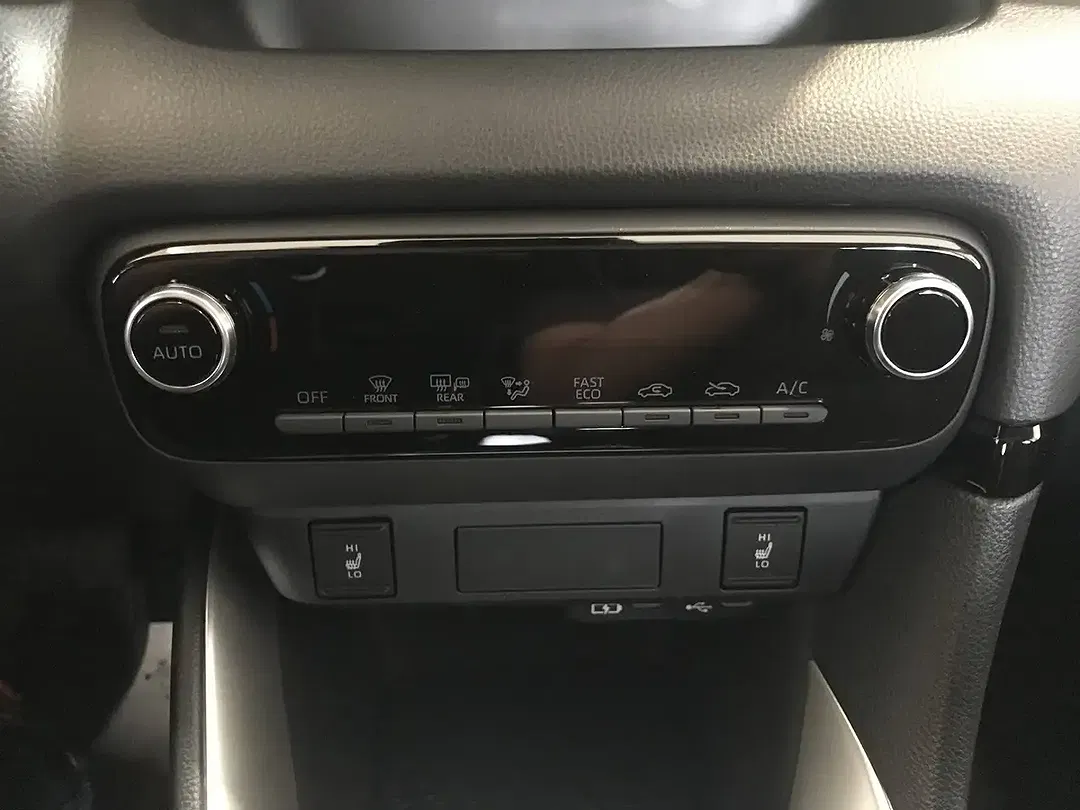 Mazda 2 - Thumbnail 23
