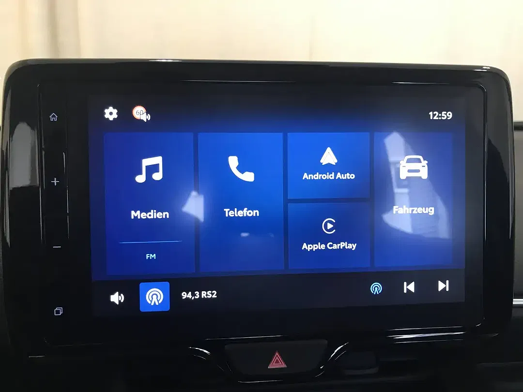 Mazda 2 - Thumbnail 25