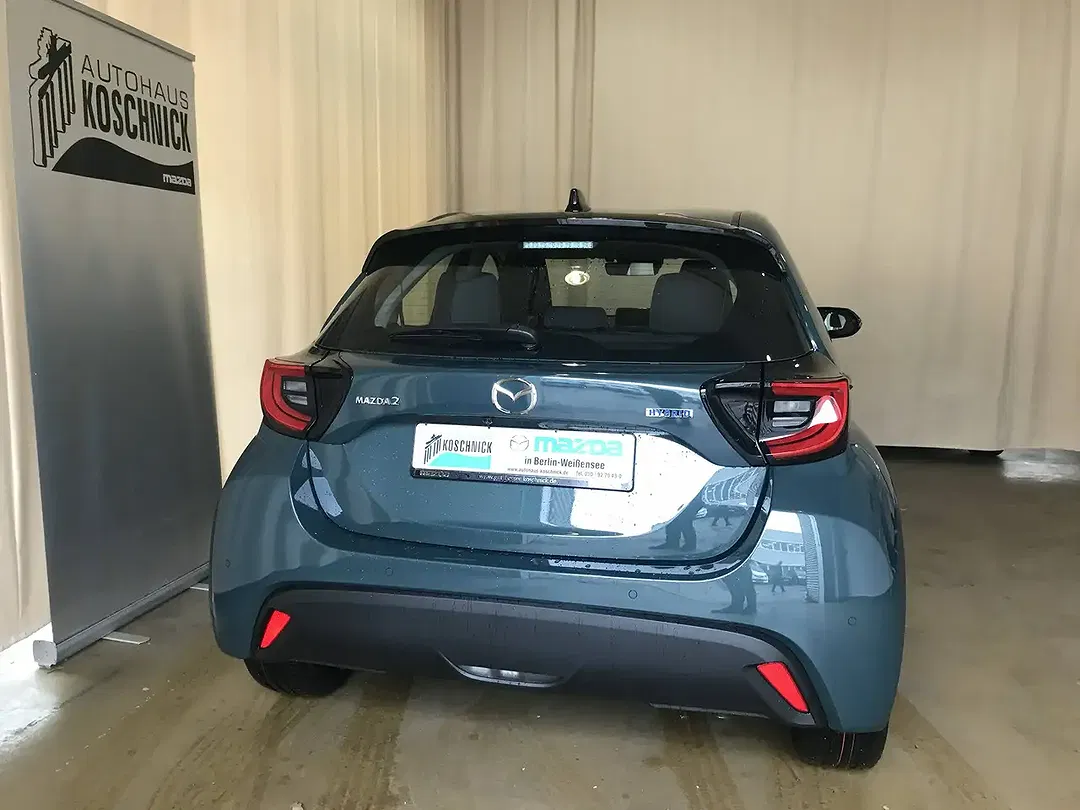 Mazda 2 - Thumbnail 5