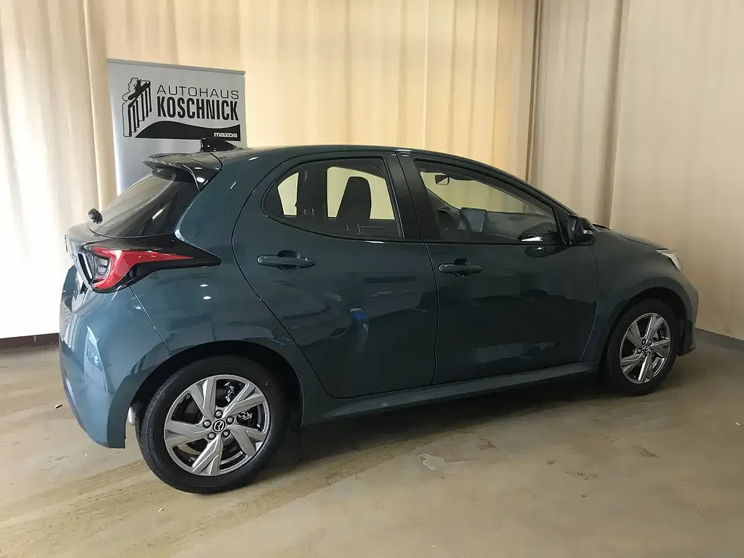 Mazda 2 - Thumbnail 6