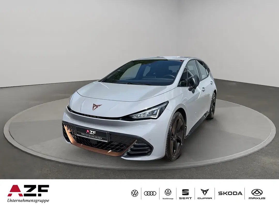 CUPRA Born - Thumbnail 1