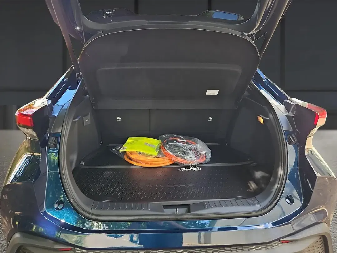 Toyota C-HR - Thumbnail 10