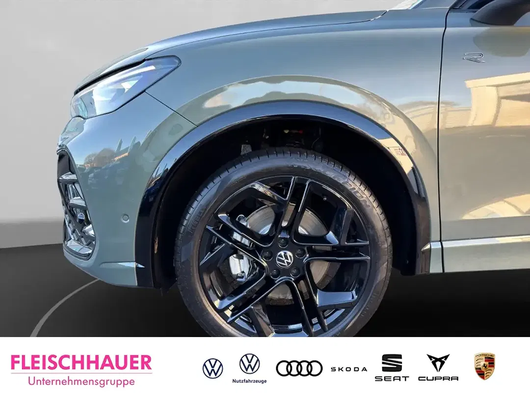 Volkswagen Tiguan - Thumbnail 6