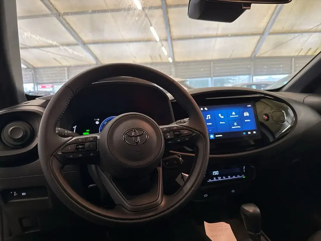 Toyota Aygo X - Thumbnail 13