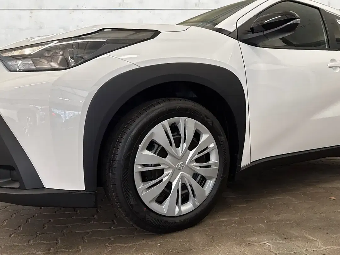 Toyota Aygo X - Thumbnail 6