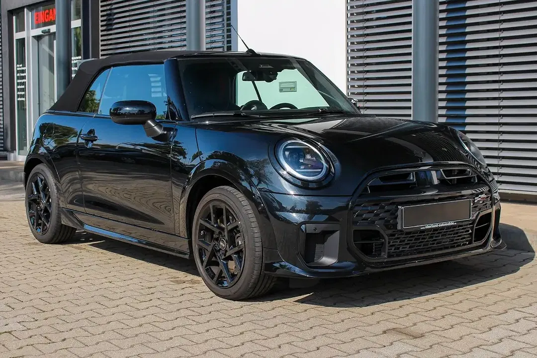 MINI Cooper S - Thumbnail 3