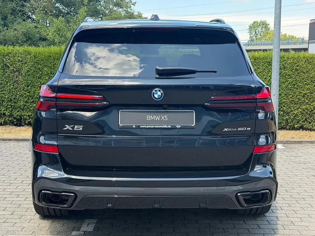 BMW X5 - Thumbnail 5