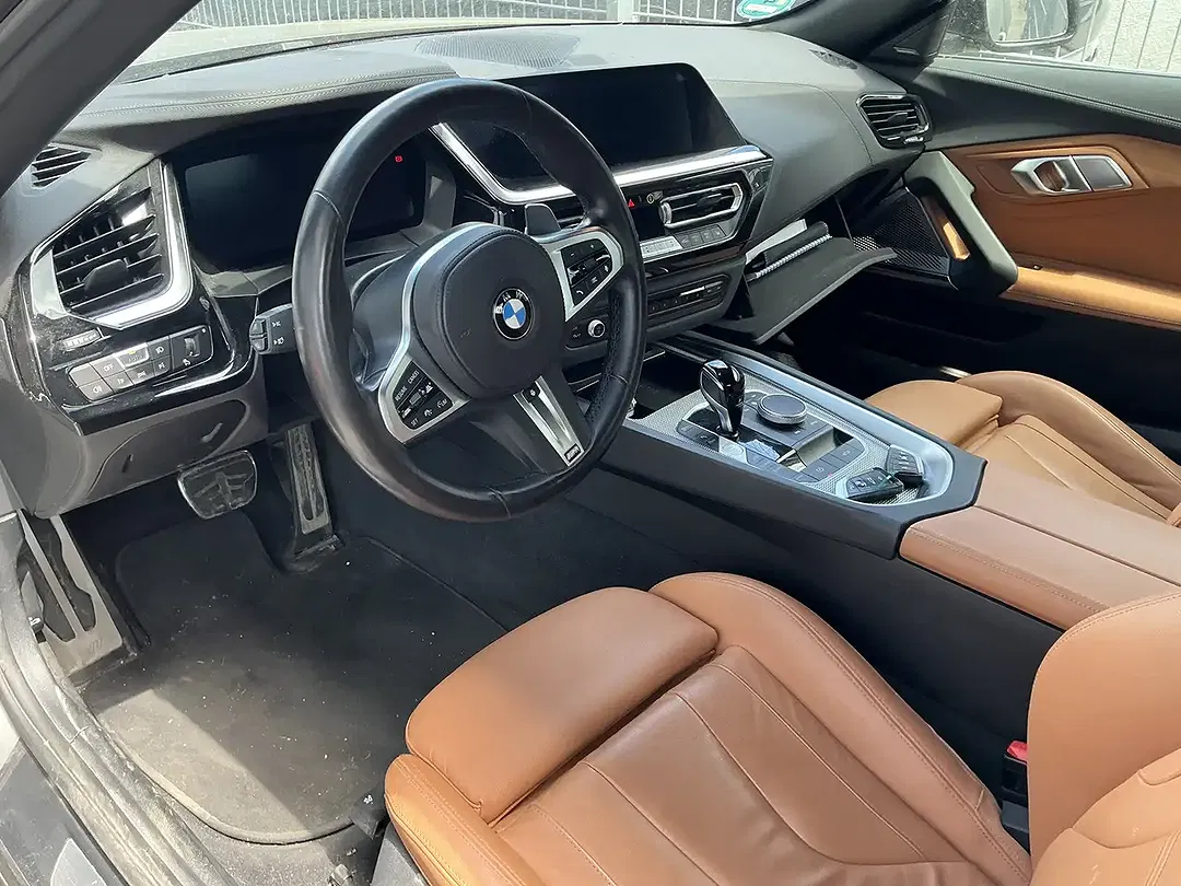 BMW Z4 M - Thumbnail 3