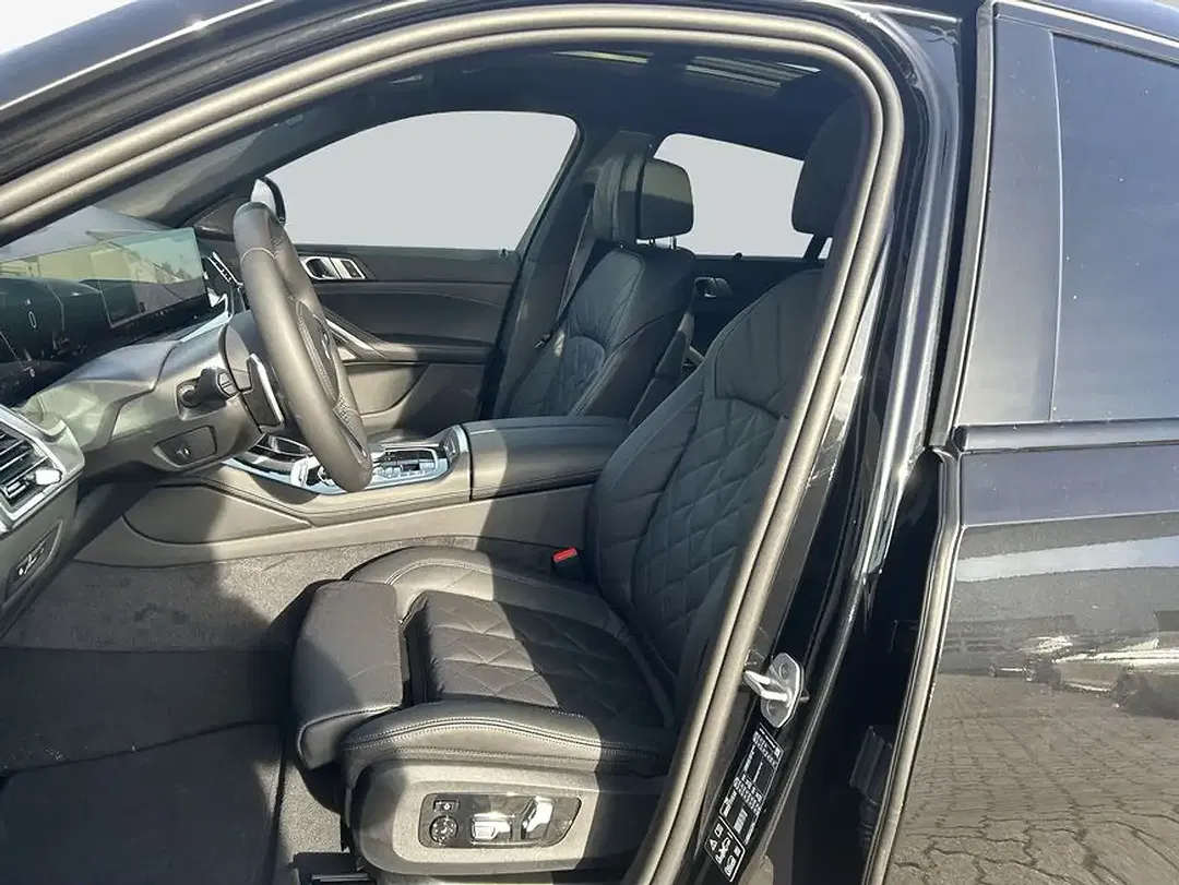 BMW X6 - Thumbnail 11