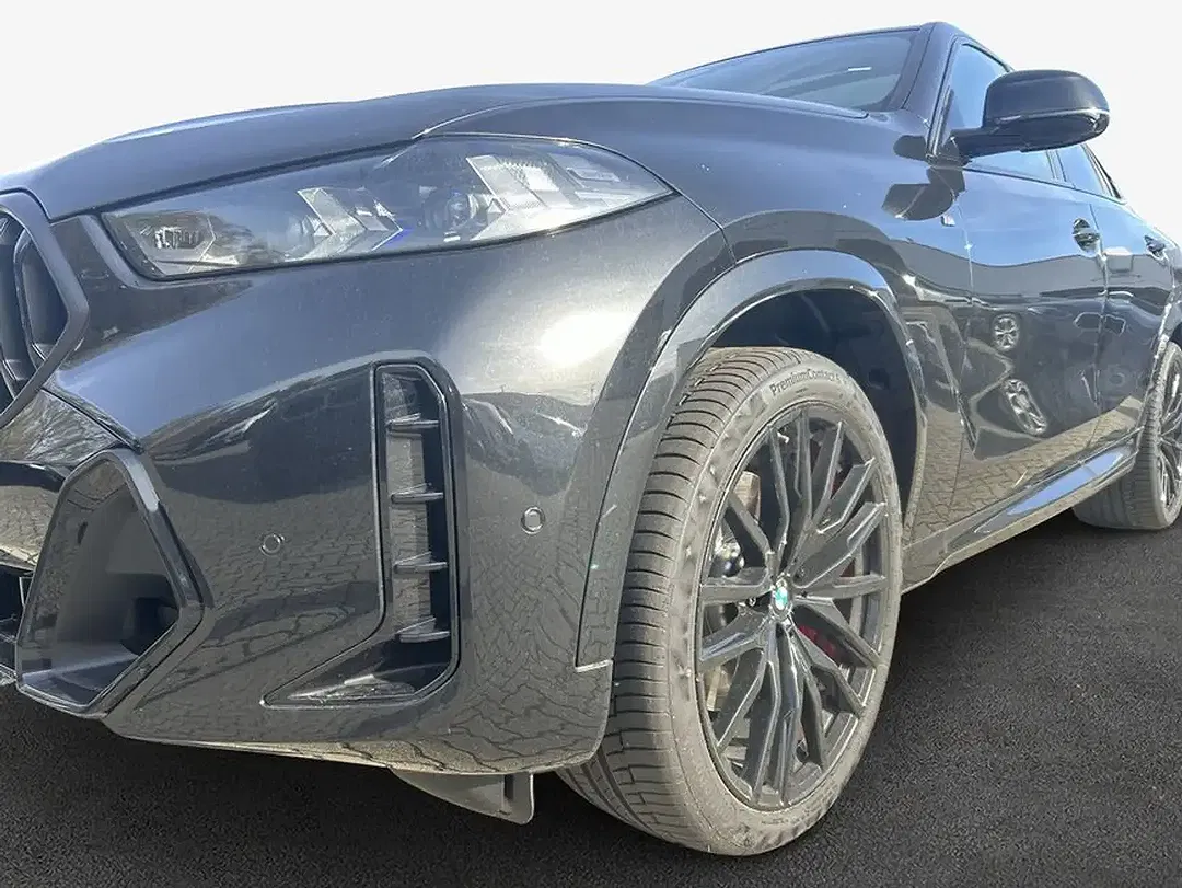 BMW X6 - Thumbnail 6