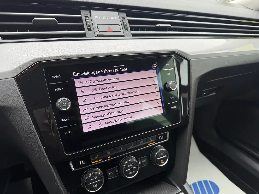Volkswagen Passat Variant DSG Business - foto 15